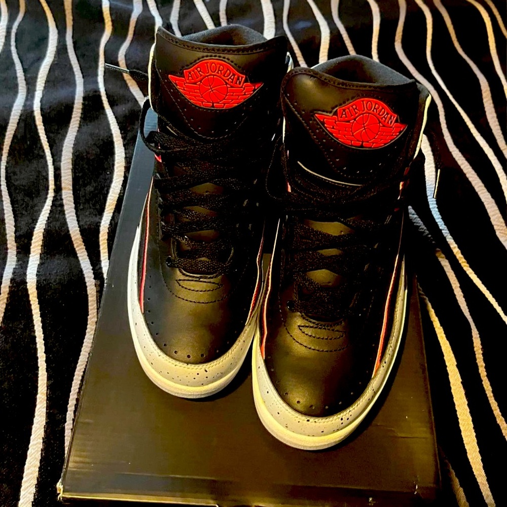 Jordan 2 Retro Infrared Cement size 9.5